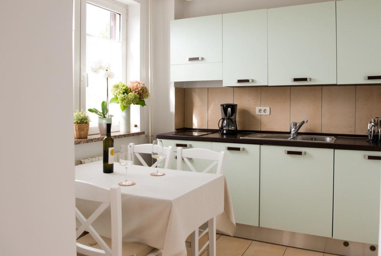 פורץ Apartments Sandra מראה חיצוני תמונה