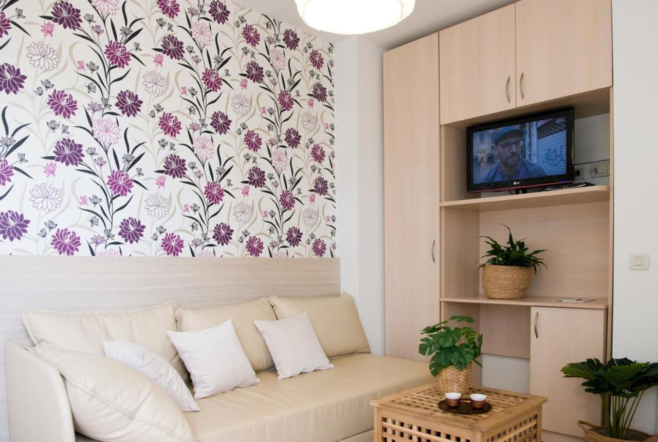 פורץ Apartments Sandra מראה חיצוני תמונה