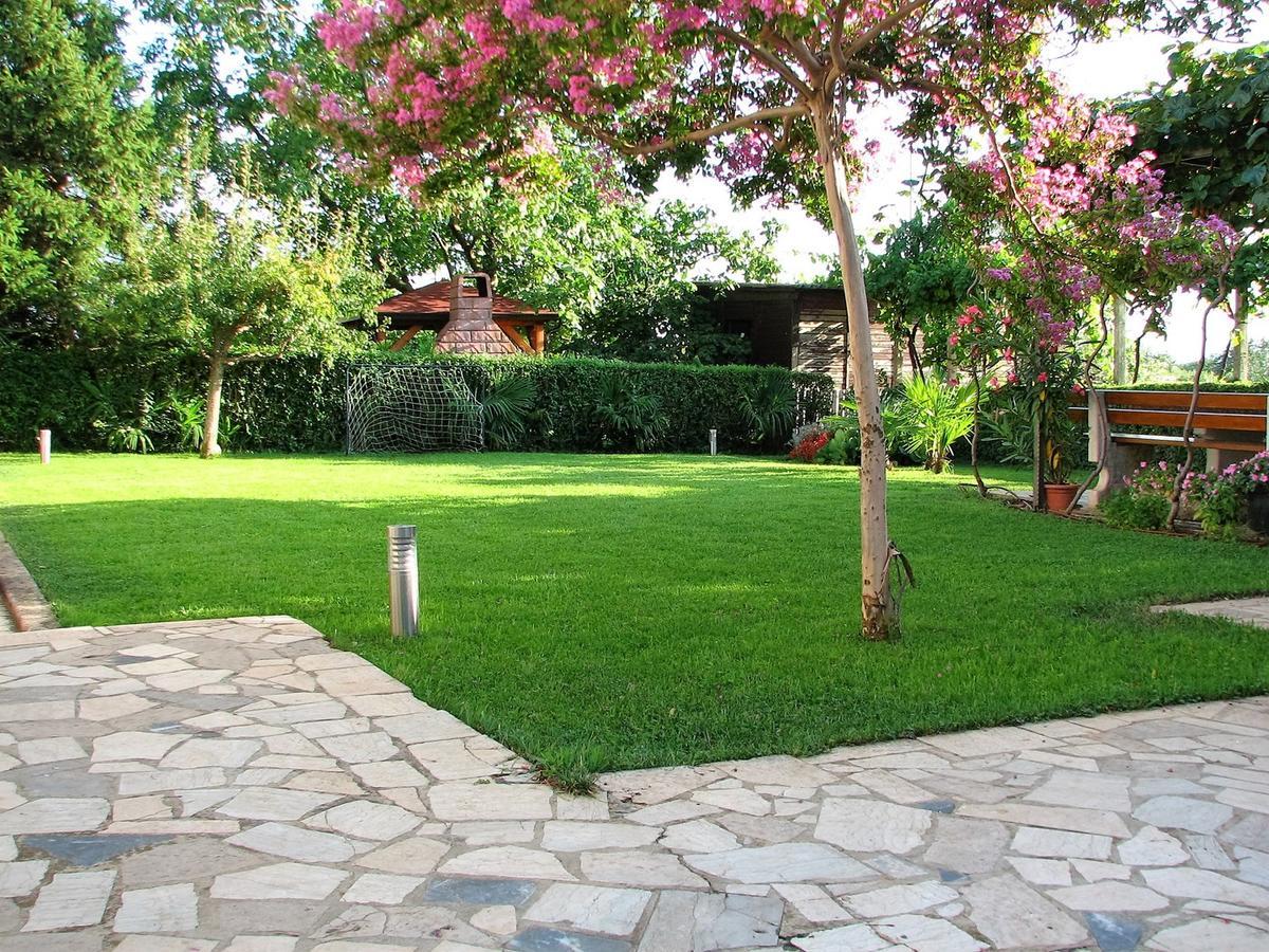 פורץ Apartments Sandra מראה חיצוני תמונה